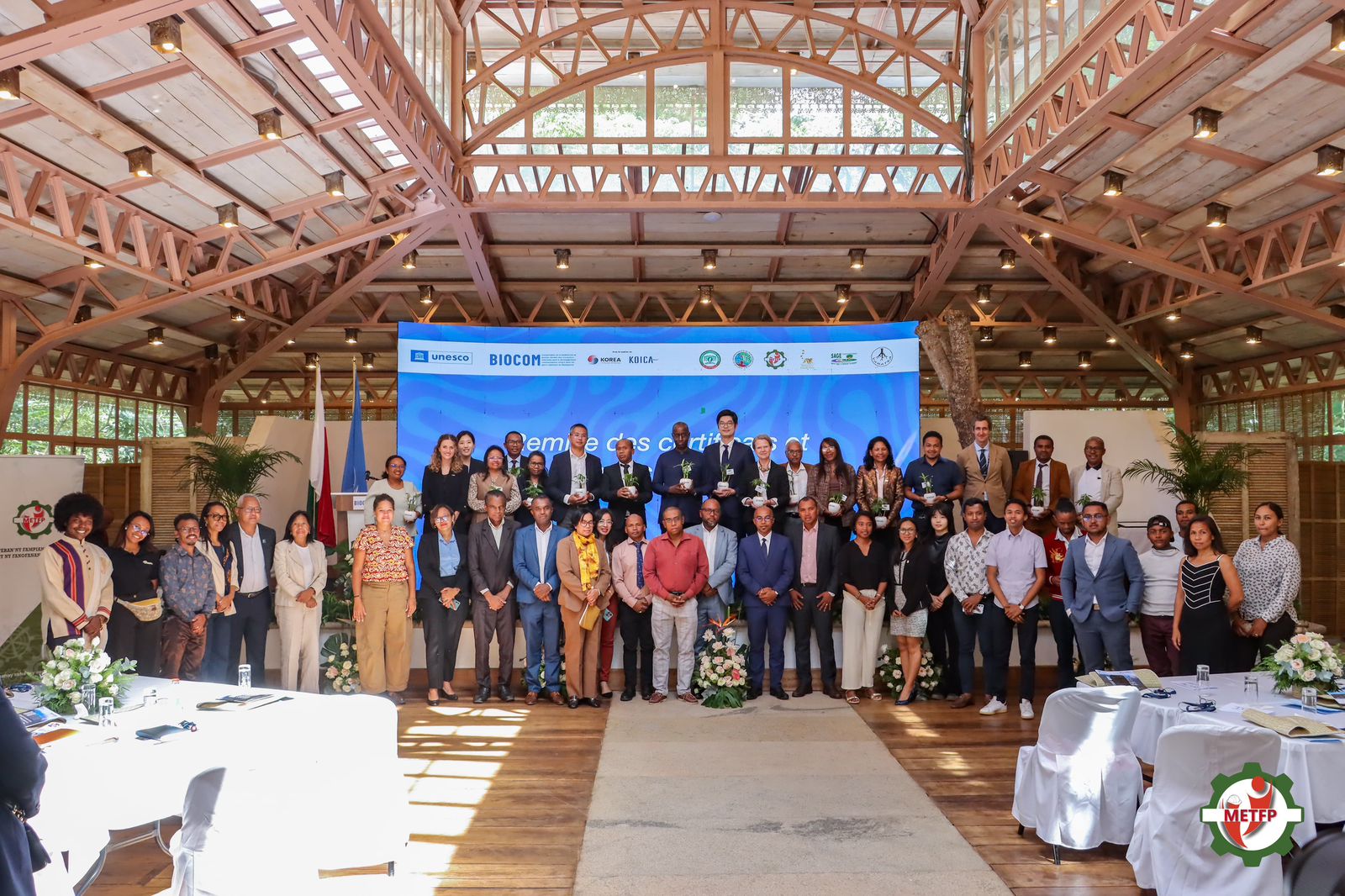 𝗙𝗮𝗺𝗮𝗿𝗮𝗻𝗮𝗻𝗮 𝗻𝘆 𝘁𝗲𝘁𝗶𝗸𝗮𝘀𝗮 𝗕𝗜𝗢𝗖𝗢𝗠 𝗠𝗮𝗱𝗮𝗴𝗮𝘀𝗰𝗮𝗿